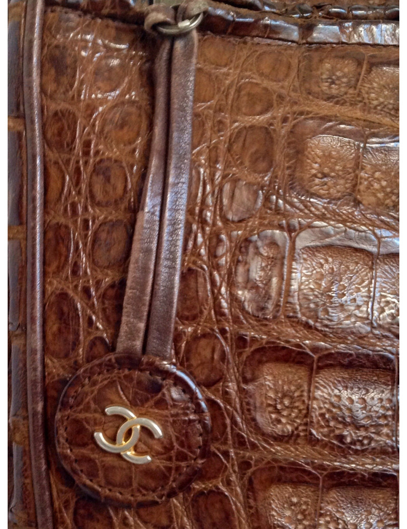 sac CHANEL, crocodile marron vintage