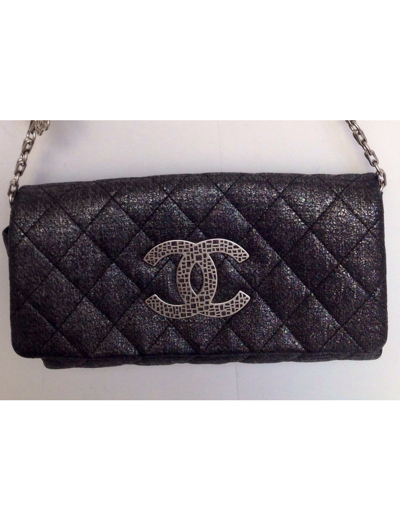 pochette CHANEL  grise irisée