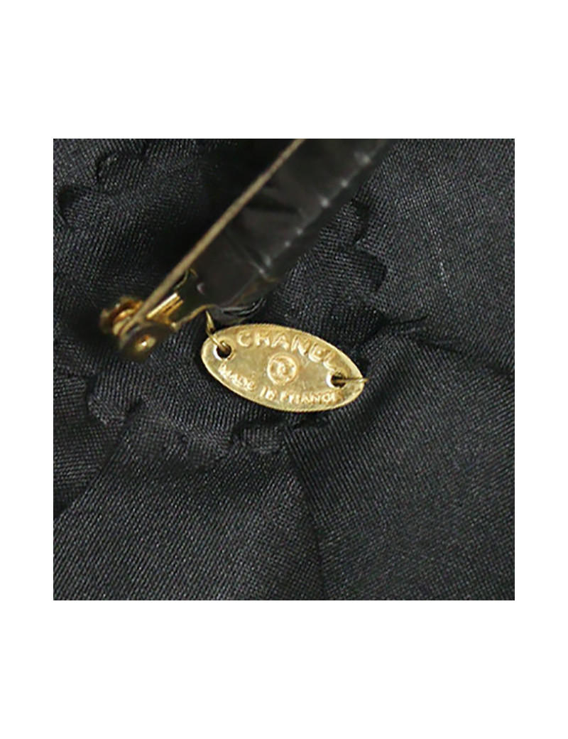 Broche camélia CHANEL noir
