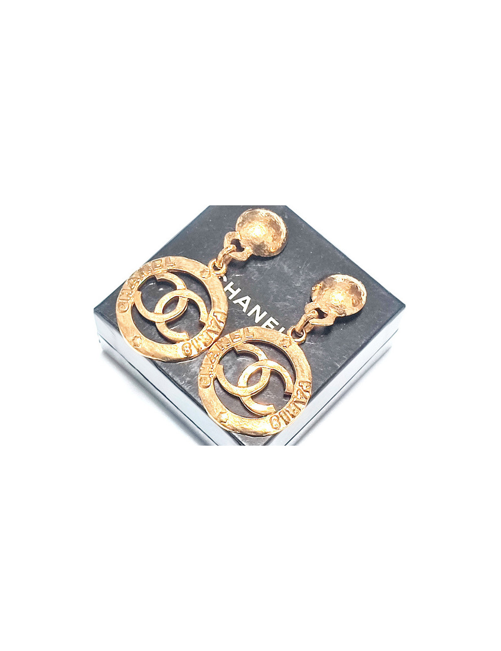 CHANEL vintage gold pendant clip-on earrings