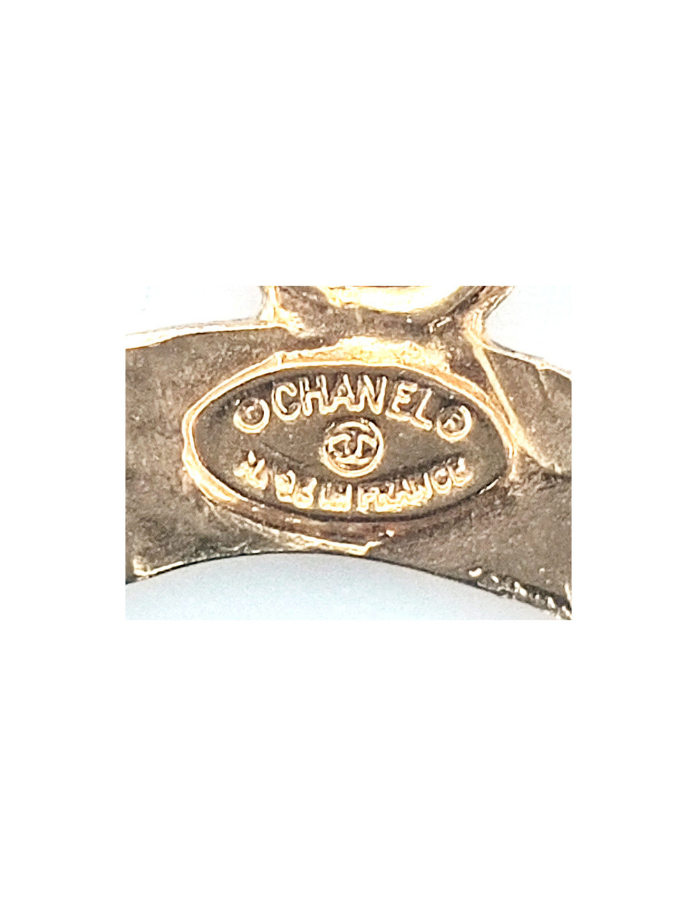 CHANEL vintage gold pendant clip-on earrings