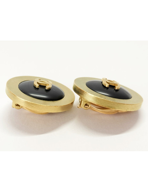 CHANEL golden and black clip-on earrings