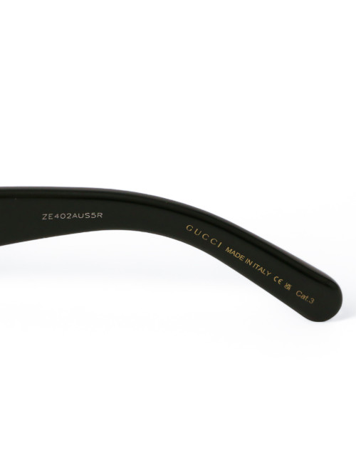 Lunettes de soleil GUCCI noires