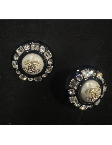 Boucles d'oreilles CHANEL rondes strass