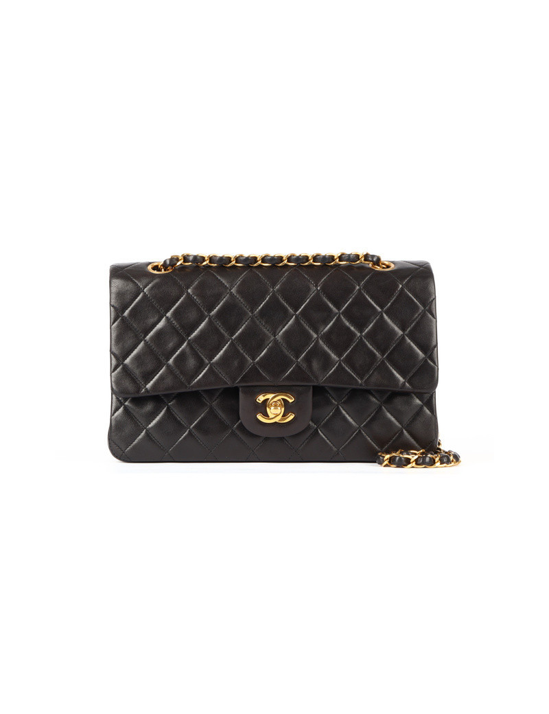 Timeless CHANEL noir vintage