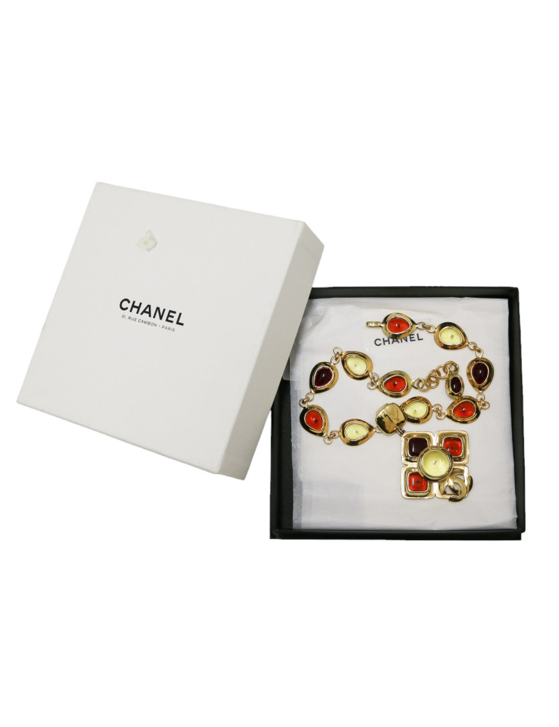 CHANEL glass paste vintage necklace