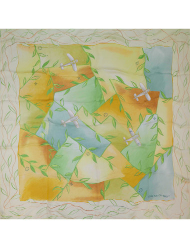 Foulard LOUIS VUITTON voile de soie Vintage