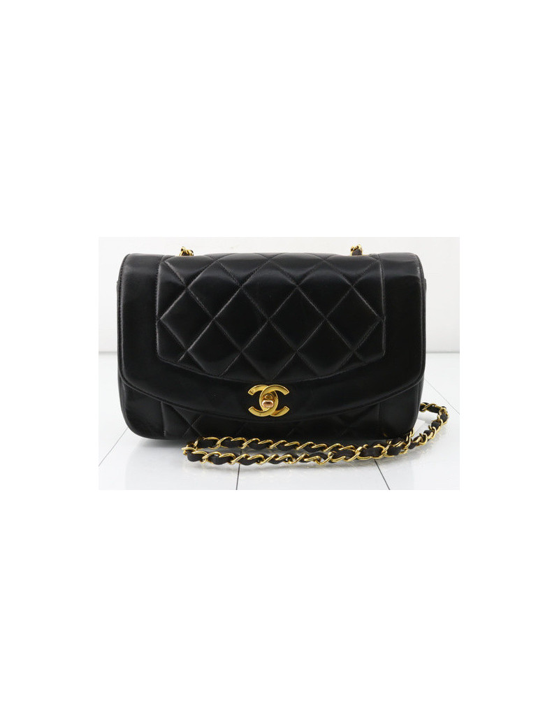 Diana small CHANEL vintage
