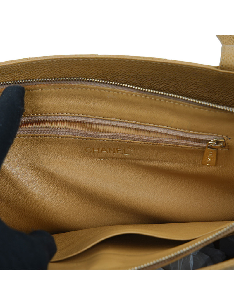 Cabas CHANEL cuir caviar beige