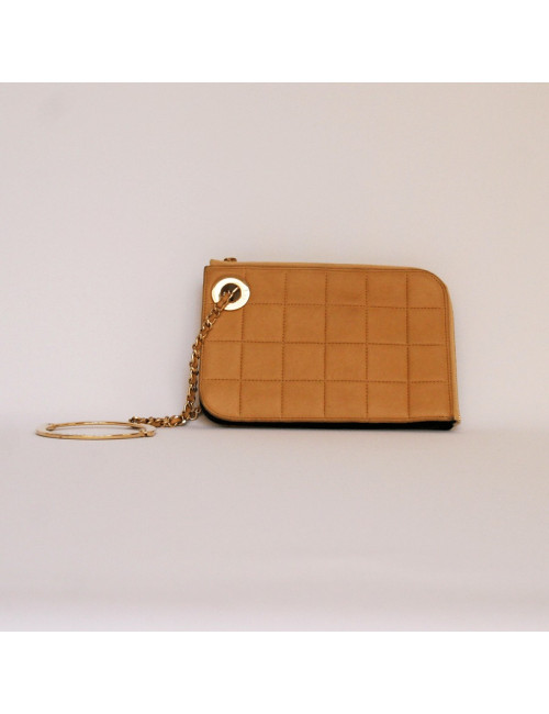 pochette CHANEL en cuir de veau lisse beige