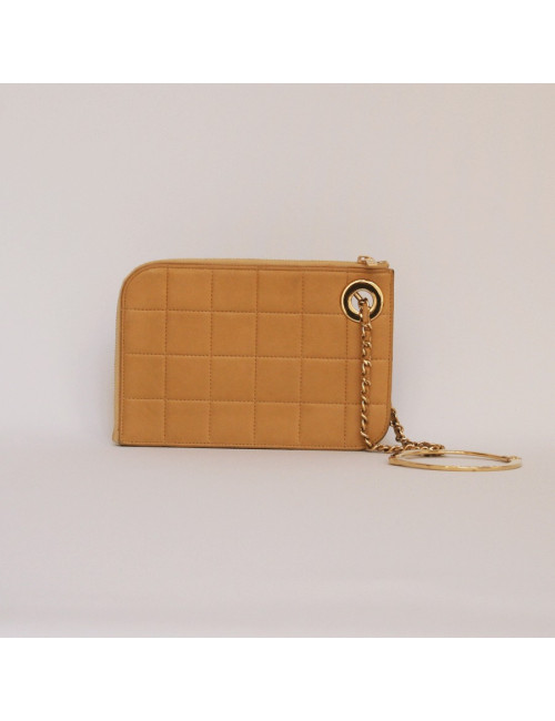 pochette CHANEL en cuir de veau lisse beige