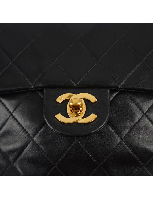 Petit sac vintage CHANEL 17cm