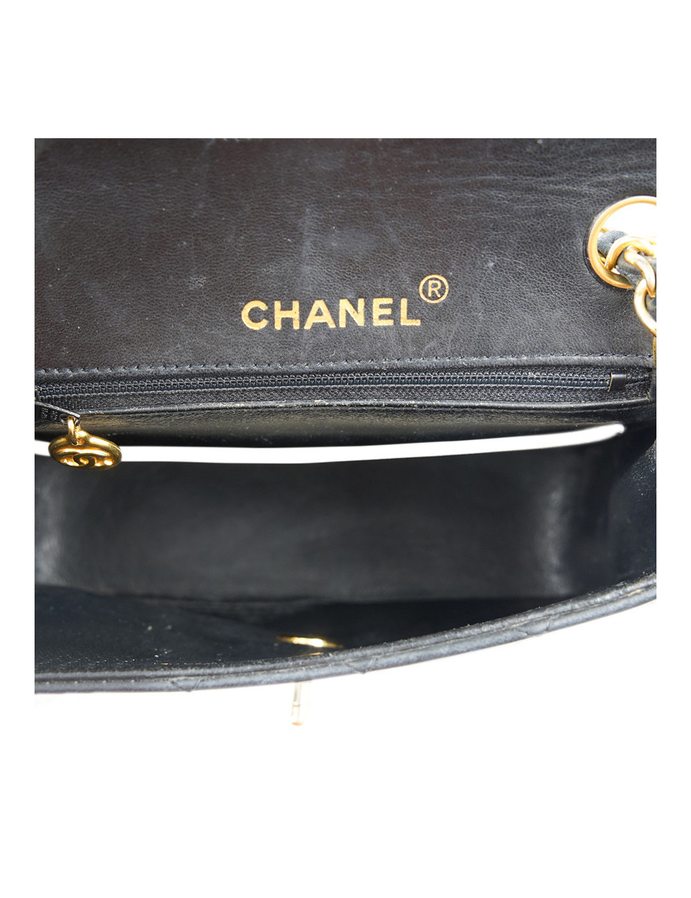Petit sac vintage CHANEL noir gansé de blanc