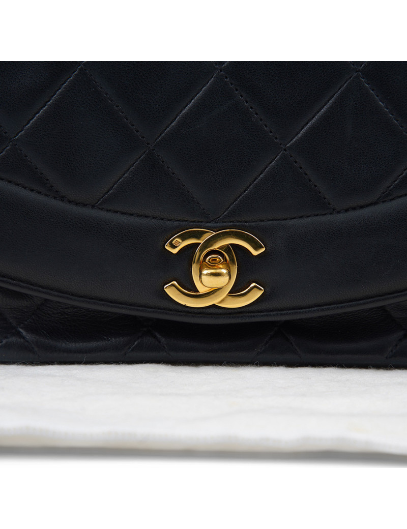 Sac Diana small CHANEL vintage