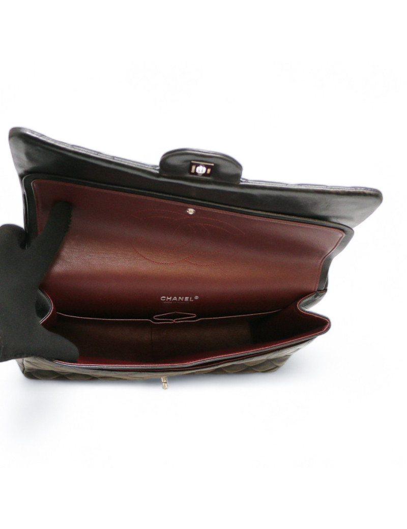 Maxi Jumbo CHANEL matelassé noir