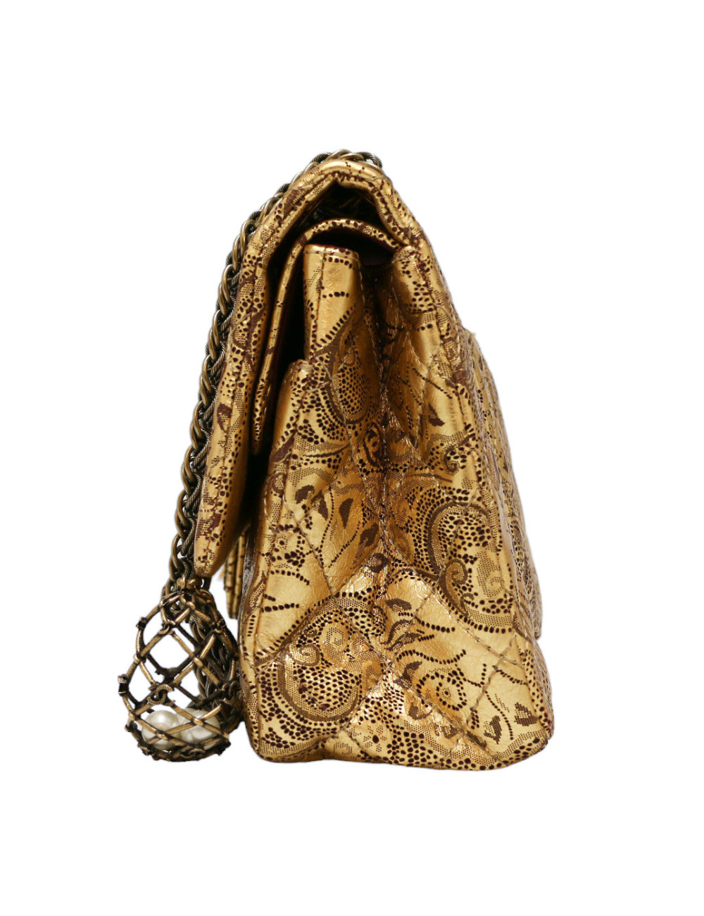 CHANEL gilded bag Métiers d'art Moscow