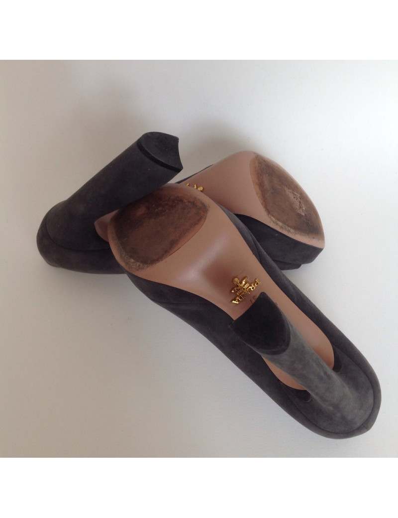 escarpins PRADA  t 37 daim gris