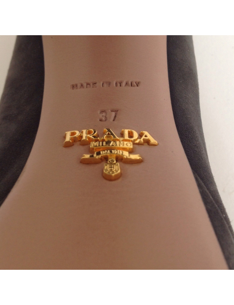 escarpins PRADA  t 37 daim gris