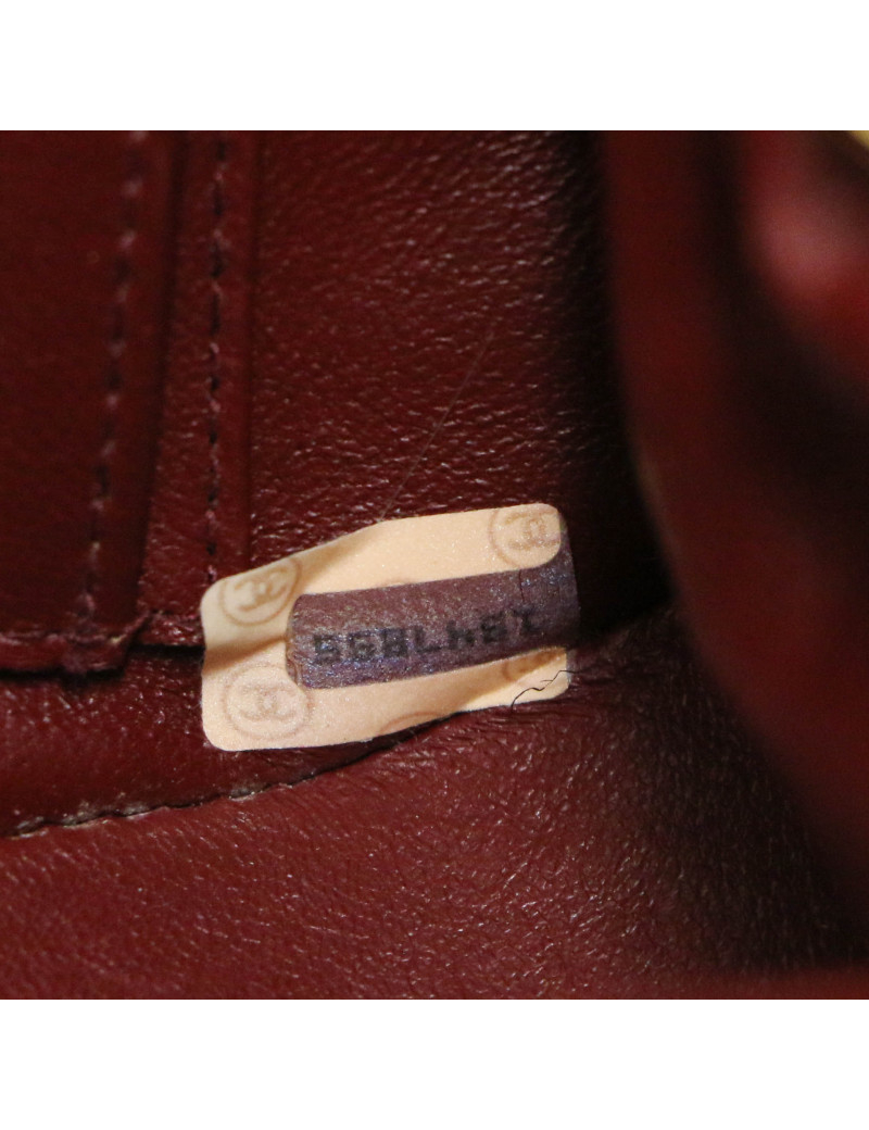 CHANEL vintage herringbone bag