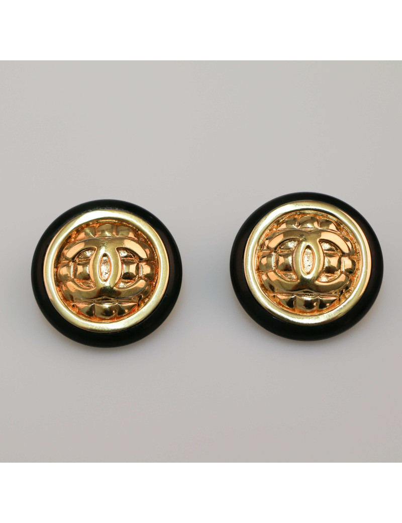 Bo CHANEL matelassé doré