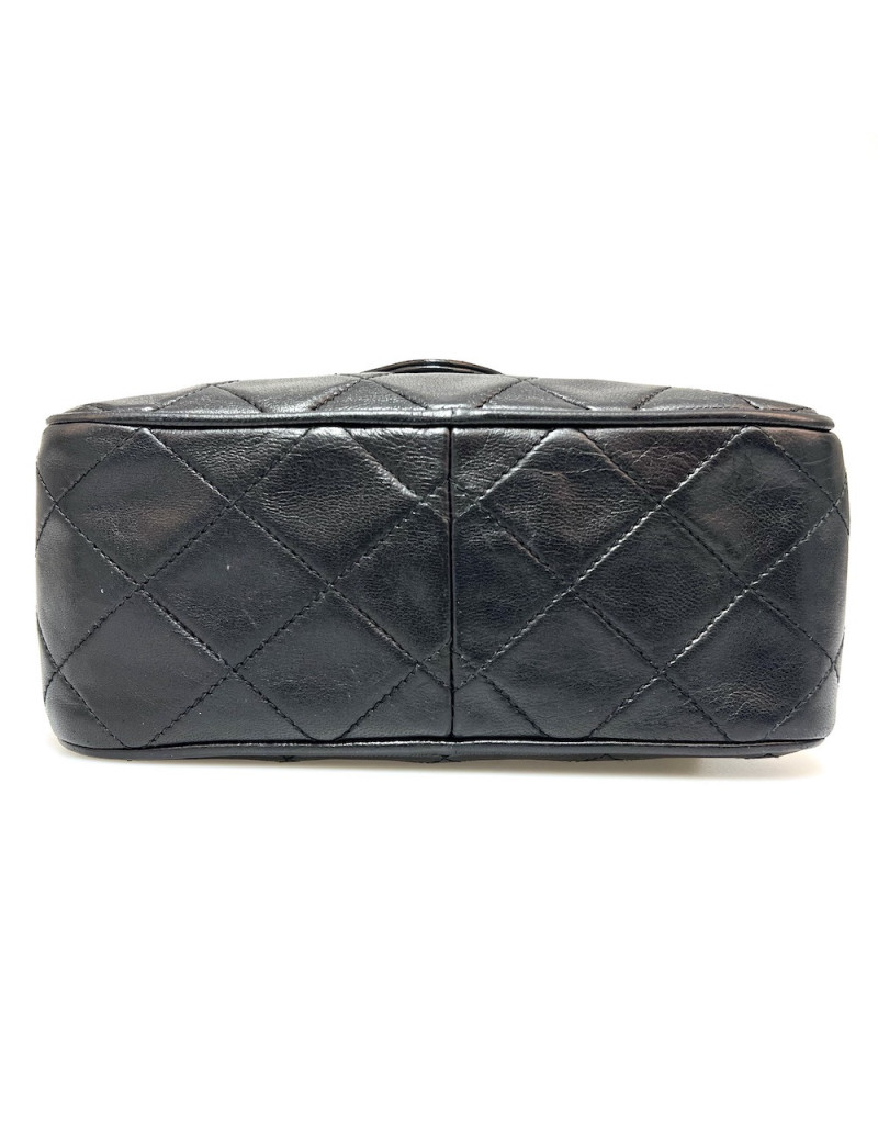 Camera vintage noir CHANEL petit modèle