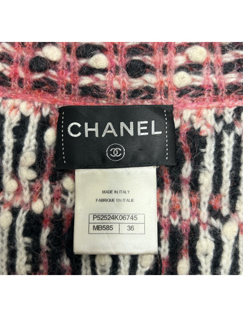 Manteau rose Chanel façon kimono : livraison express monde