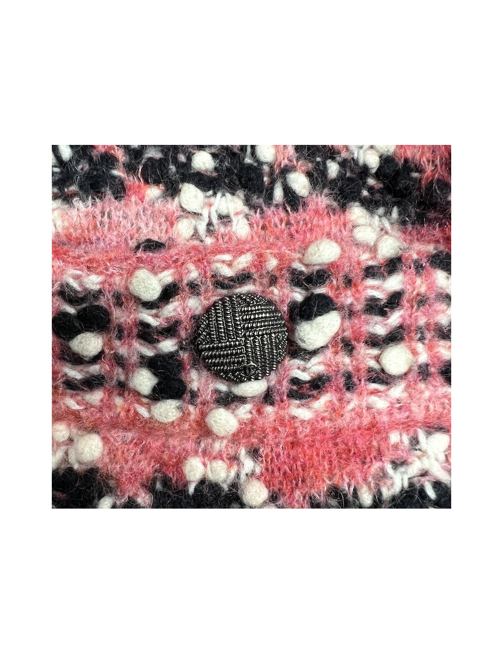 Manteau rose Chanel façon kimono : livraison express monde