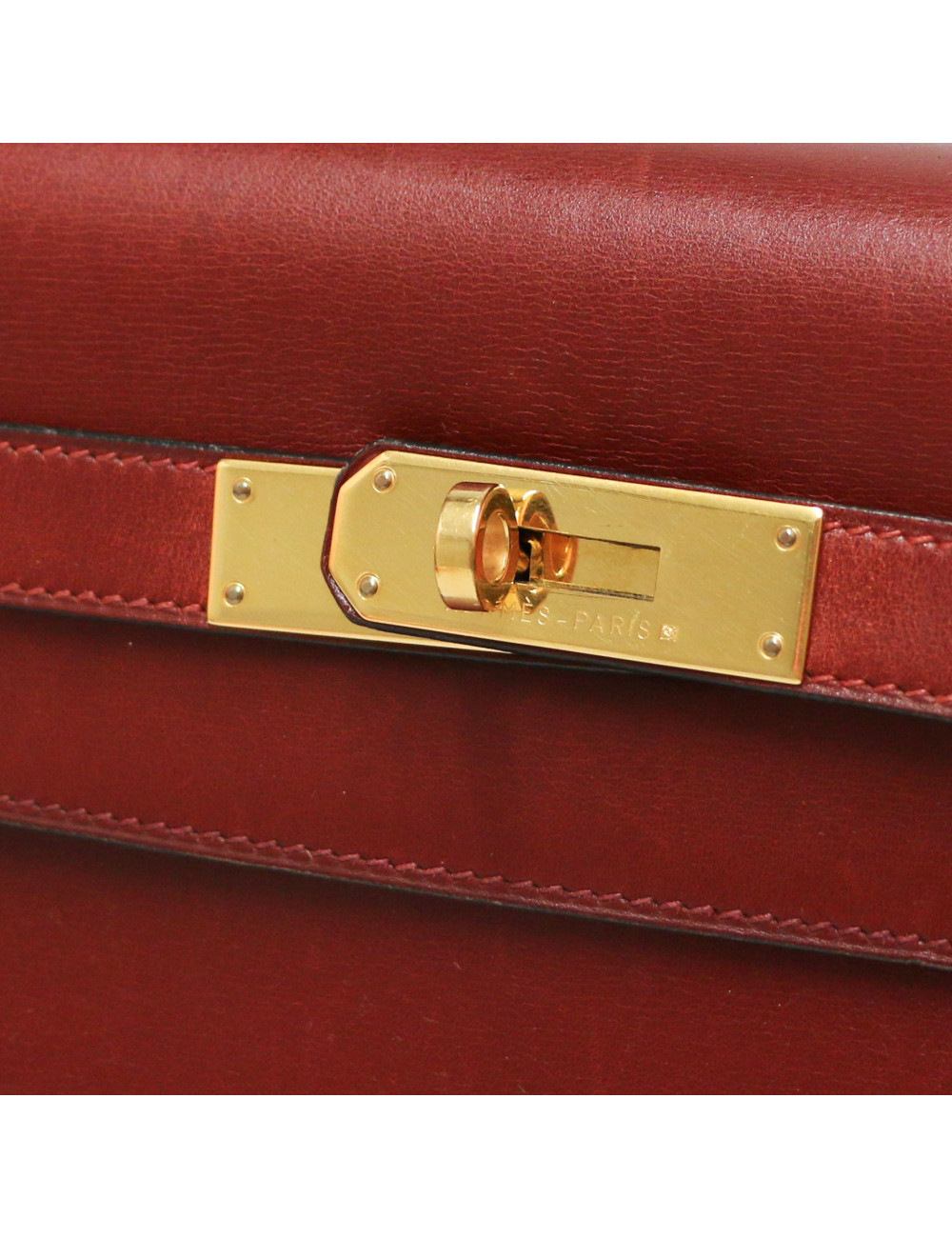 Kelly 32 sellier HERMES rouge H box