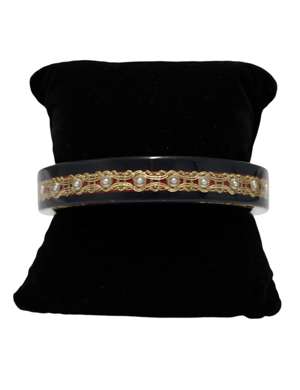 Bracelet CHANEL résine noir incrusté de chaine dorée