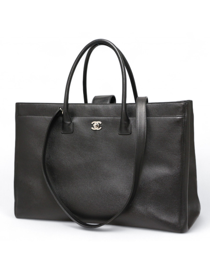 Cabas CHANEL grainé noir GM
