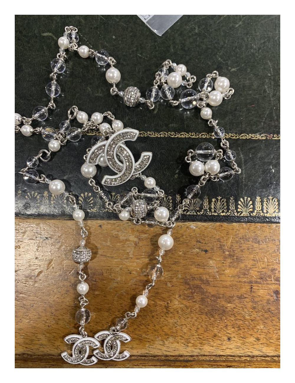 Ceinture sautoir CHANEL perles  nacrées transparentes strass