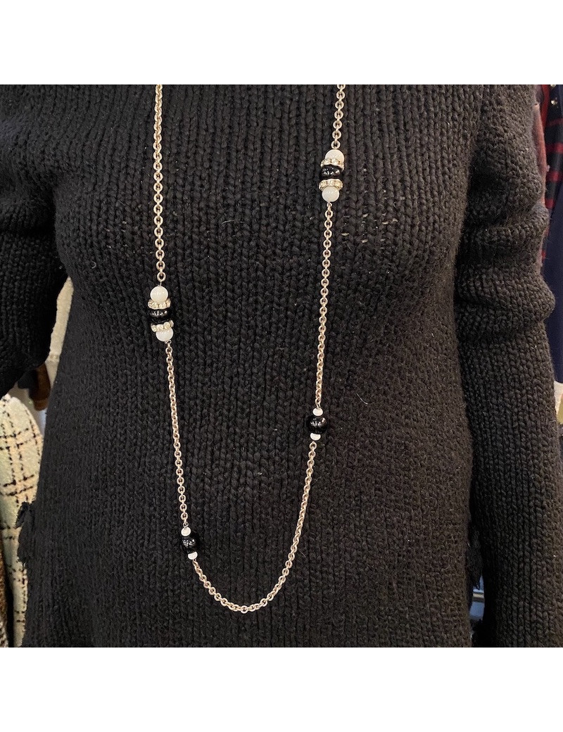 Sautoir MARGUERITE DE VALOIS chaîne argentée, pâte de verre noire et blanche et cristaux svarowski transparents