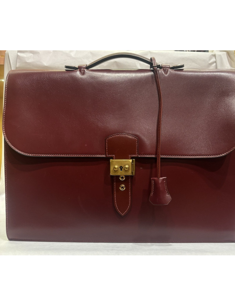 Sac à dépêches HERMES cuir box rouge H