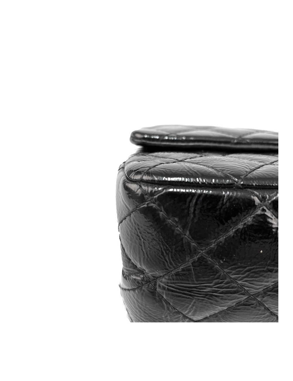 2.55 CHANEL verni cuir noir