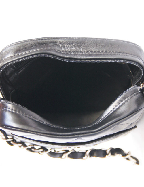 Sacoche CHANEL matelassée noire