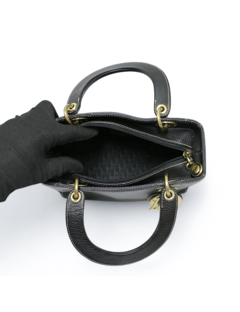 Lady DIOR cuir grainé