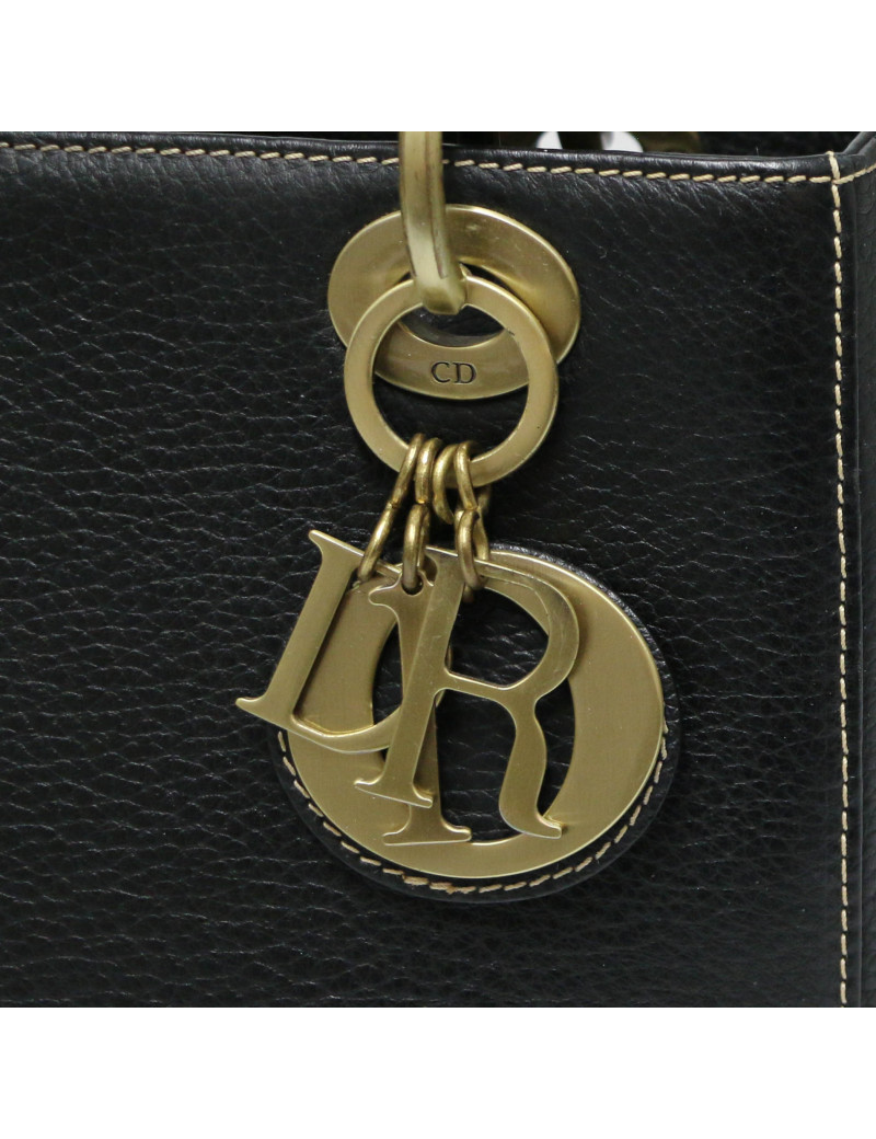 Lady DIOR cuir grainé