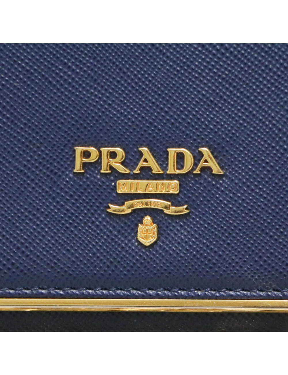 Sac pochette PRADA cuir Saffiano bleu