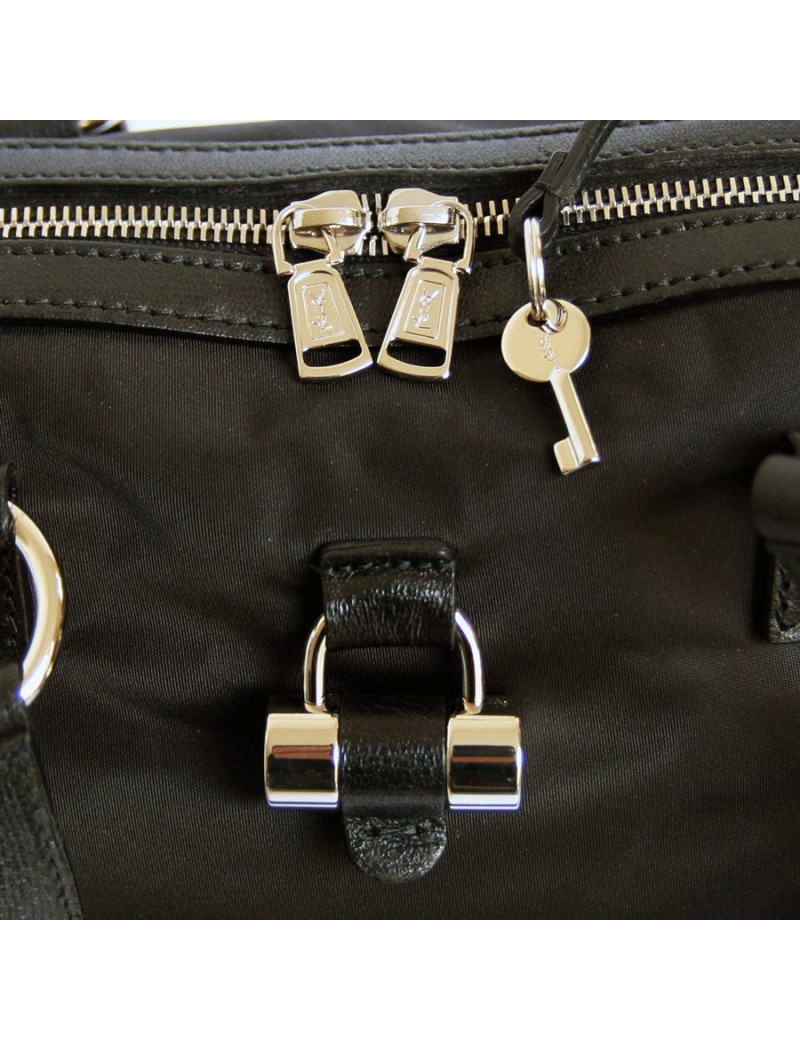 sac muse 1 YVES SAINT LAURENT en toile noire