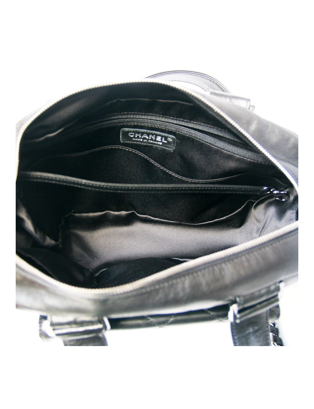 Sac CHANEL cuir matelassé noir