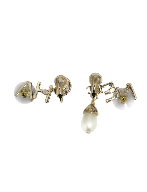 Boucles d'oreilles CHANEL perle poire