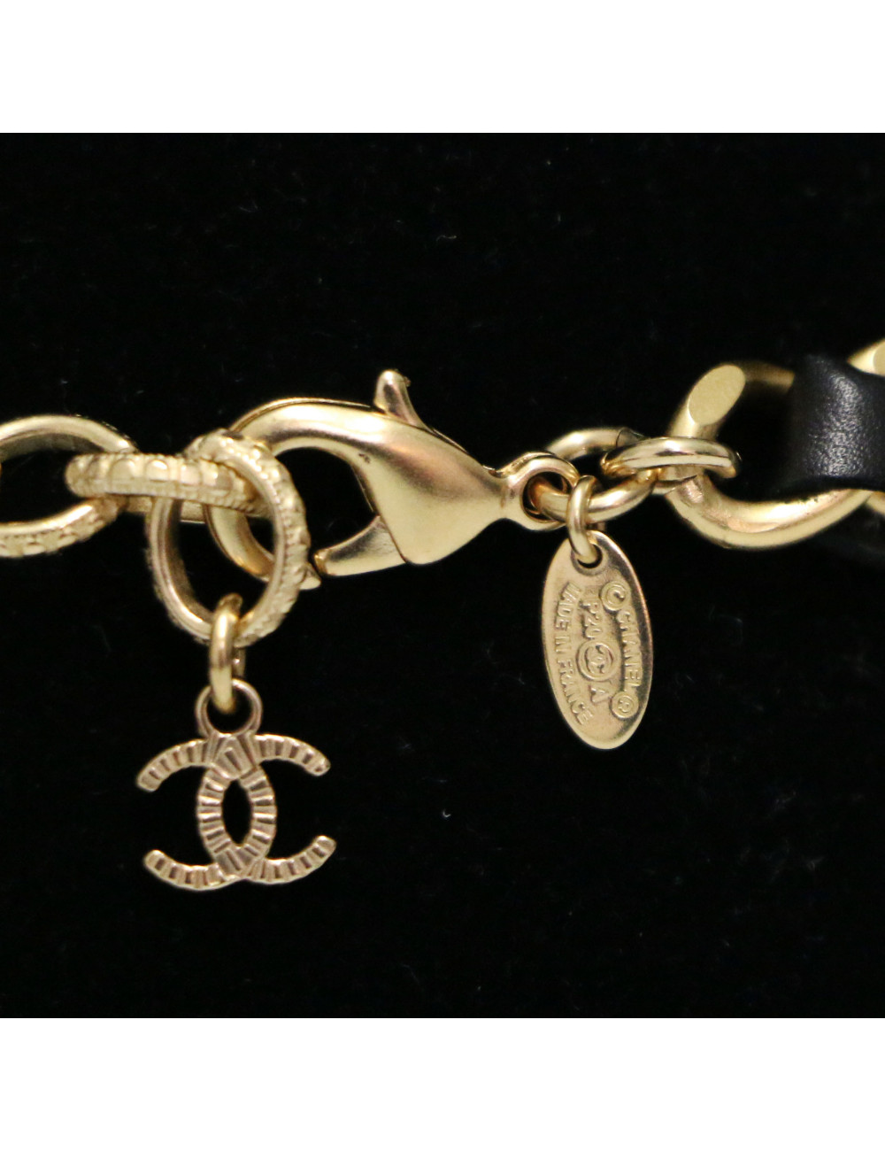 Bracelet CHANEL métal et cuir