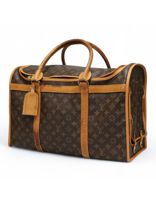 Robe CHANEL noire élégante