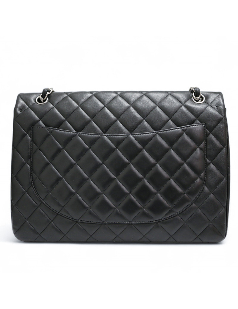 Maxi Jumbo CHANEL cuir matelassé noir