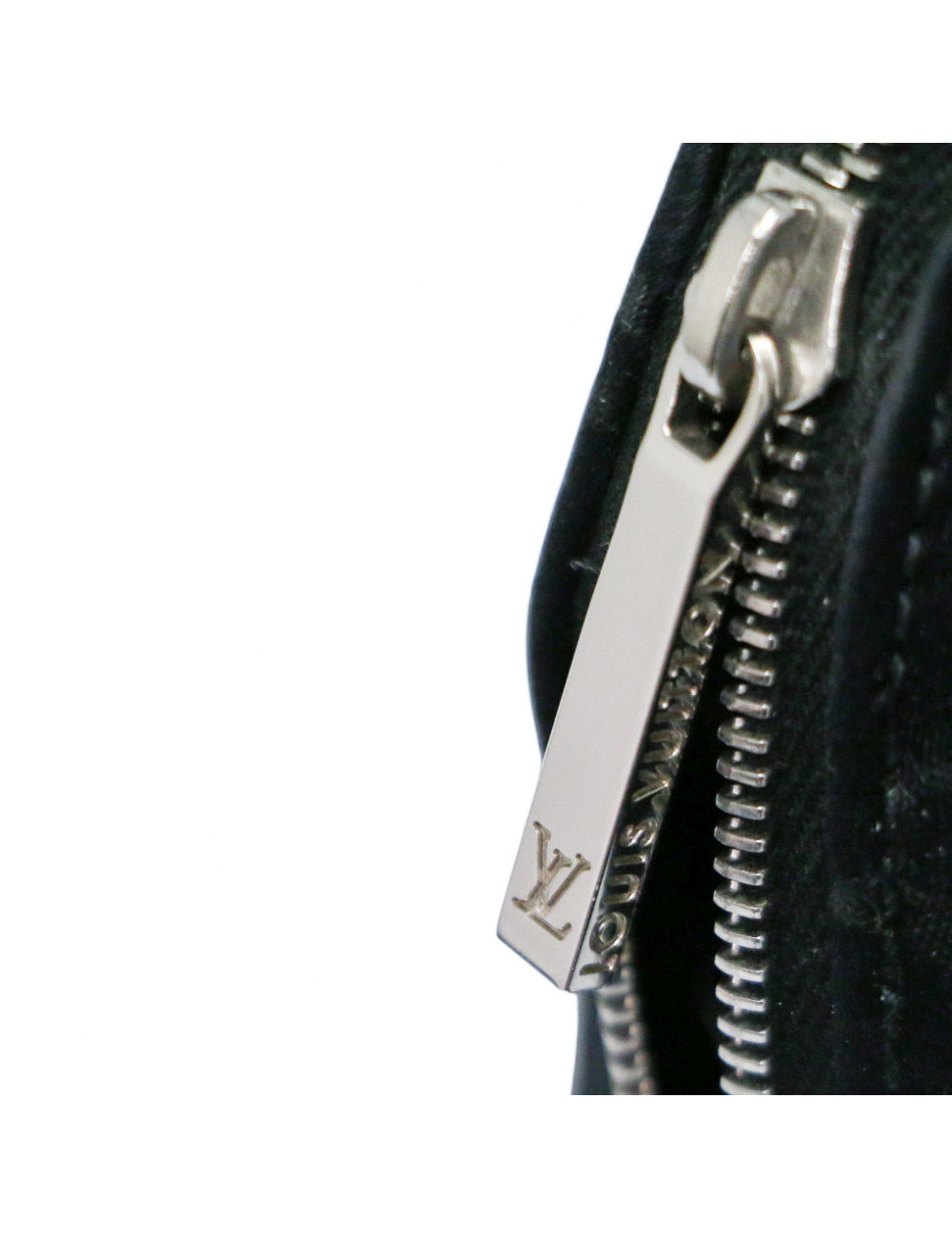 Micro Alma LOUIS VIUITTON