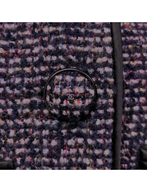 Manteau CHANEL cachemire bleu gansé de soie