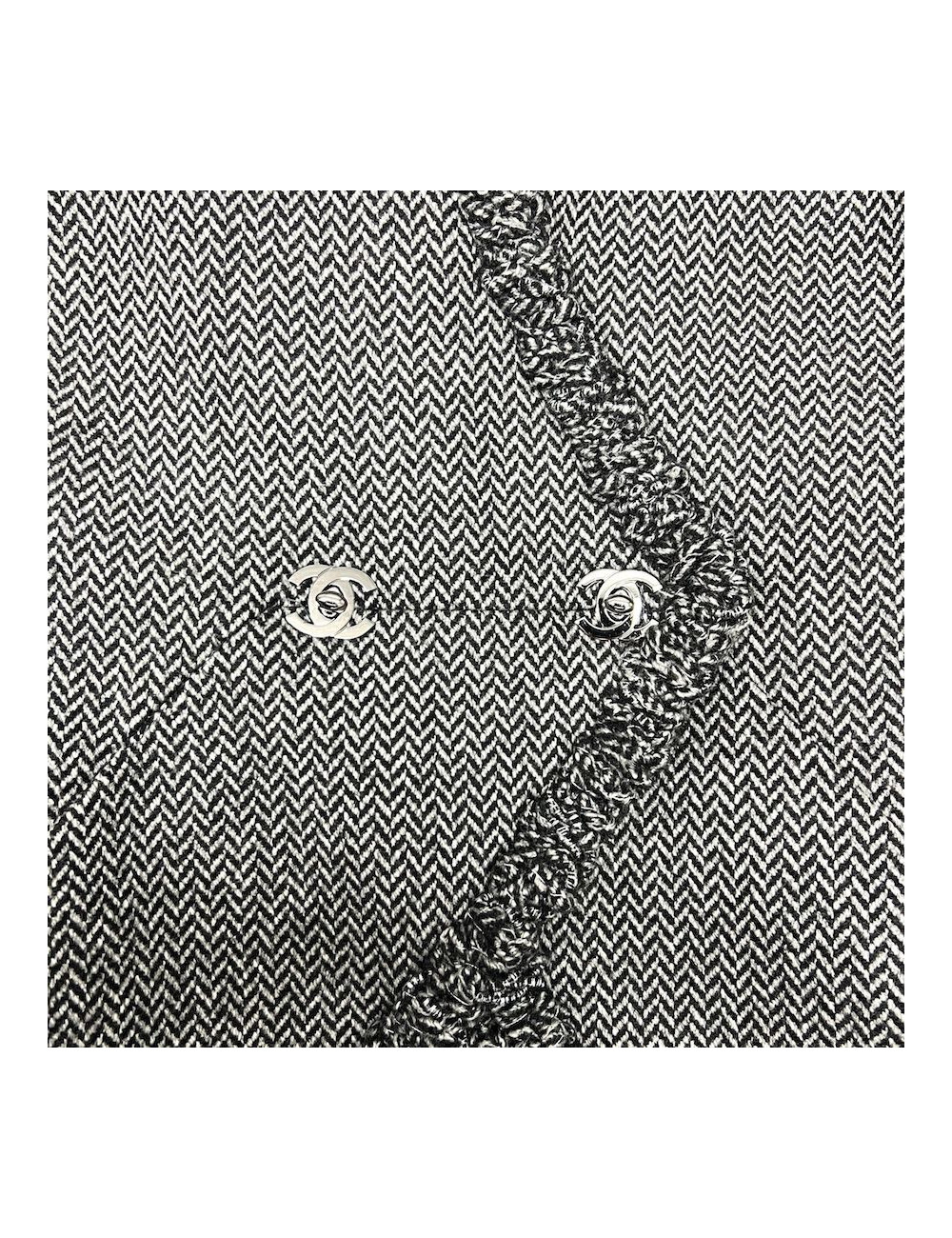 Glamorous red CHANEL dress