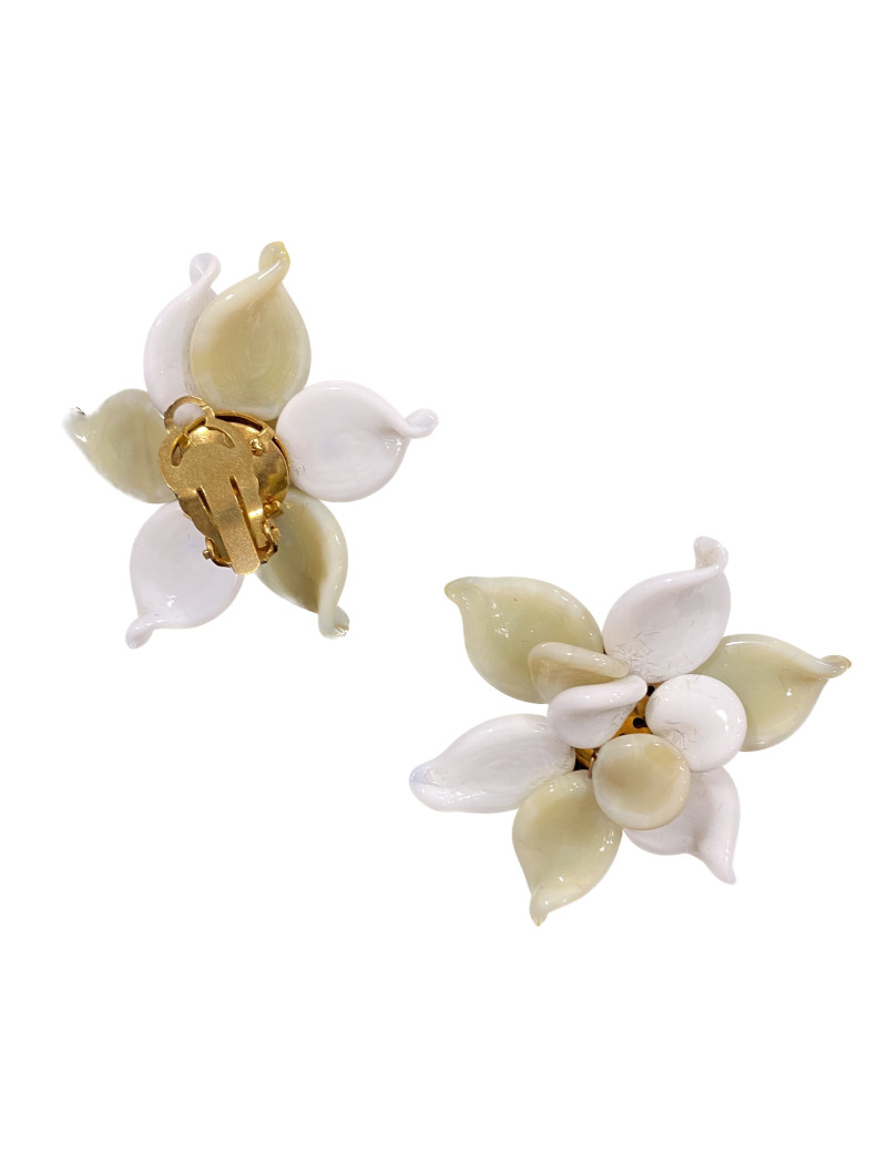 bo MARGUERITE DE VALOIS