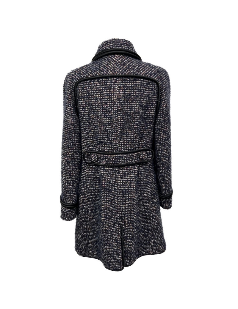 Manteau CHANEL cachemire bleu gansé de soie