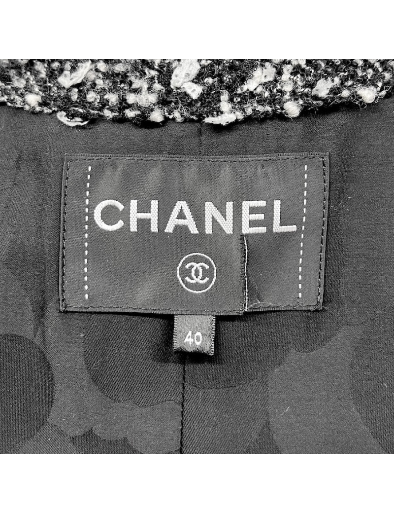 Manteau CHANEL tweed blanc et noir